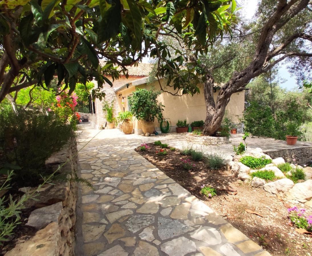 Rania'S Cottage Lakka  Bagian luar foto