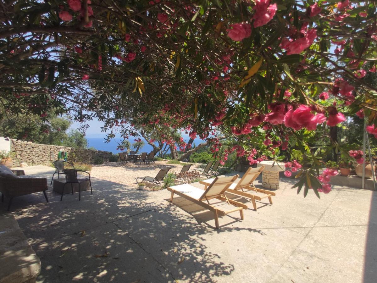 Rania'S Cottage Lakka  Bagian luar foto